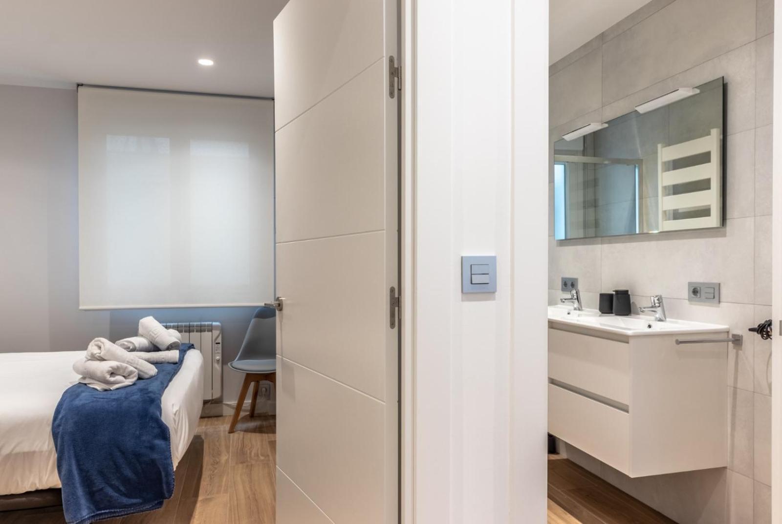 Apartamento Tiboli Home Bilbao Buitenkant foto