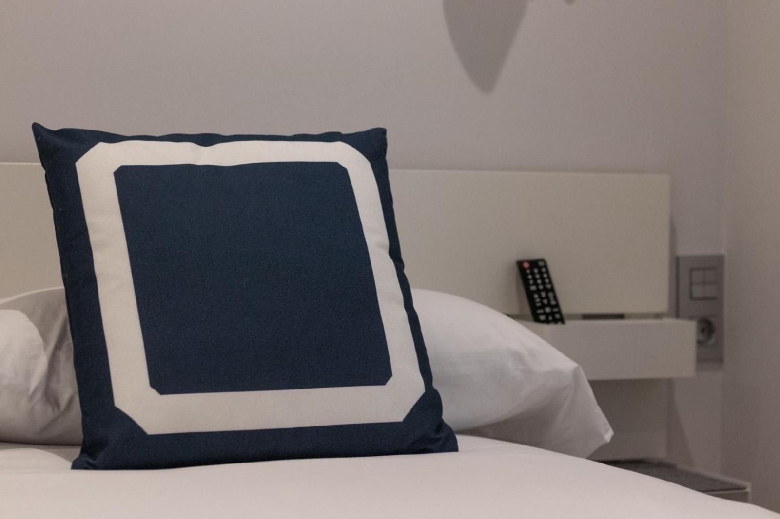 Apartamento Tiboli Home Bilbao Buitenkant foto